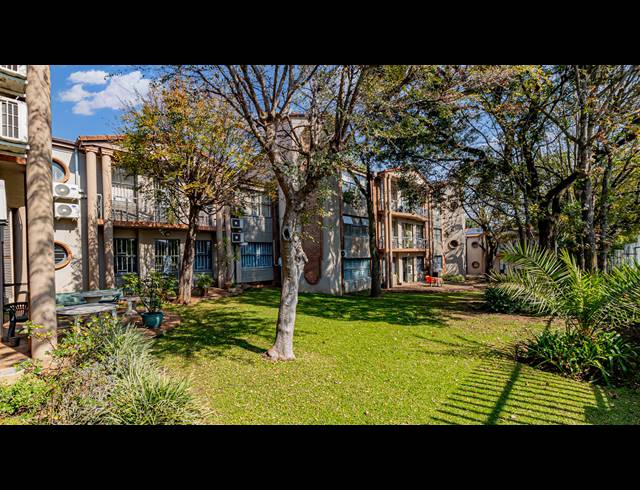 162M² OFFICE TO LET IN FERNDALE